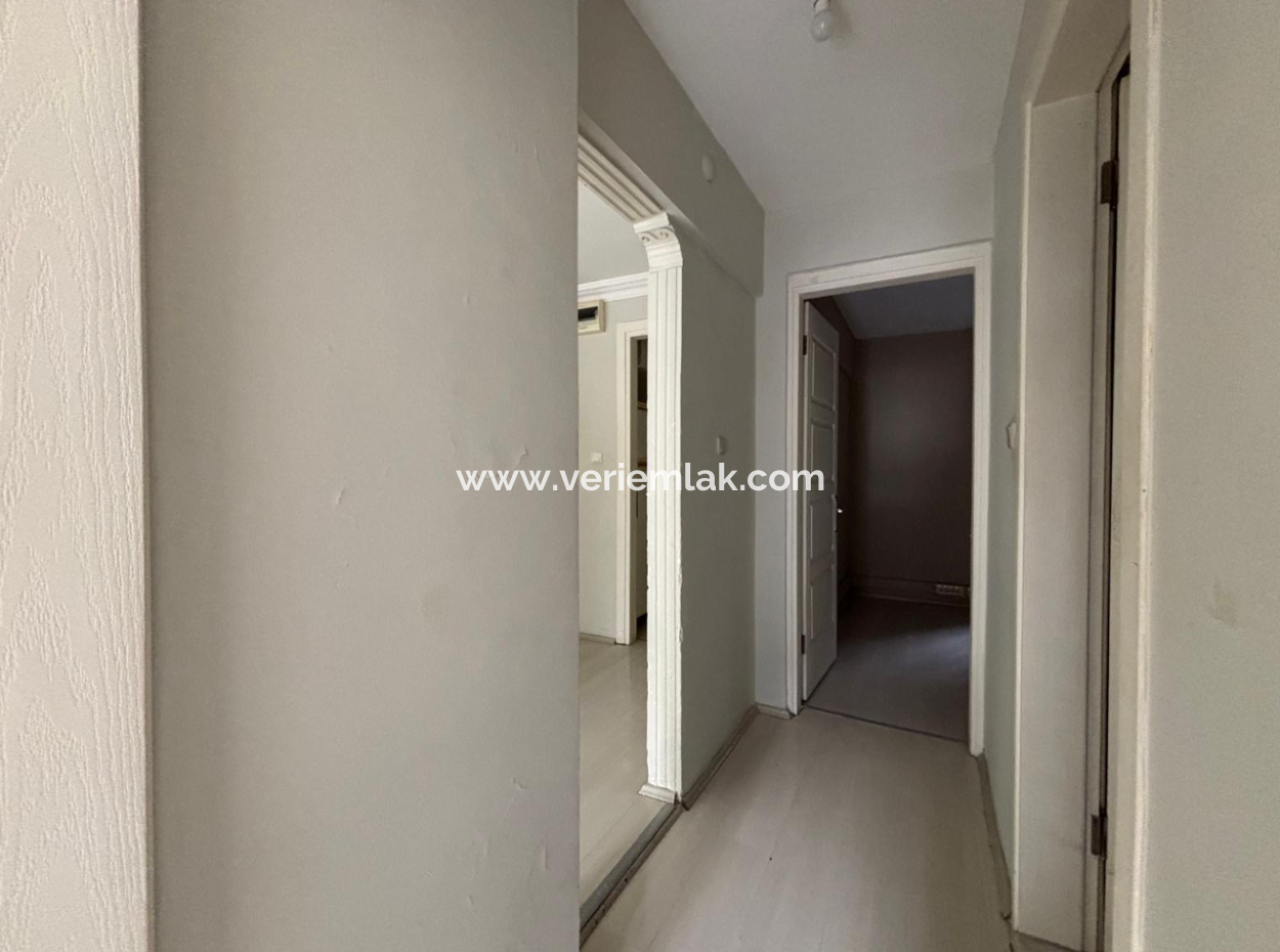 Apartment For Rent Near Alsancak Mosque 1St Floor 2 1 Air Conditioned Apartment With Elevator!