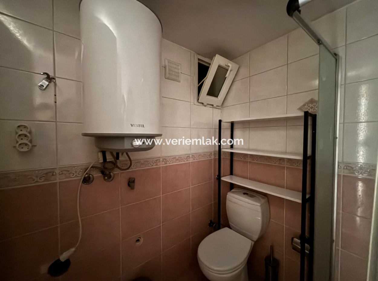 Apartment For Rent Near Alsancak Mosque 1St Floor 2 1 Air Conditioned Apartment With Elevator!