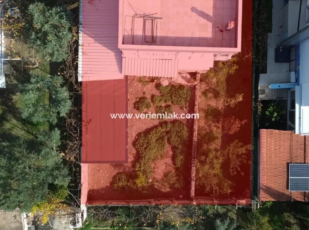 4 1 Detached Villa For Sale With Large Garden In Seferihisar Siğacik Girlen