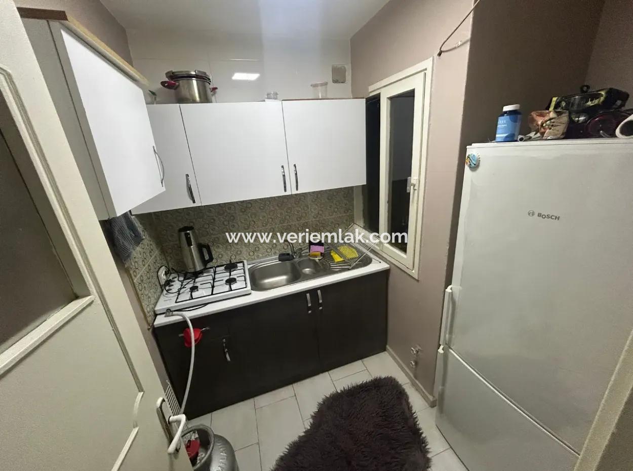 Ali Çetinkaya Boulevard. 2 1 Furnished Apartment For Rent Near Dünyagöz Hospital