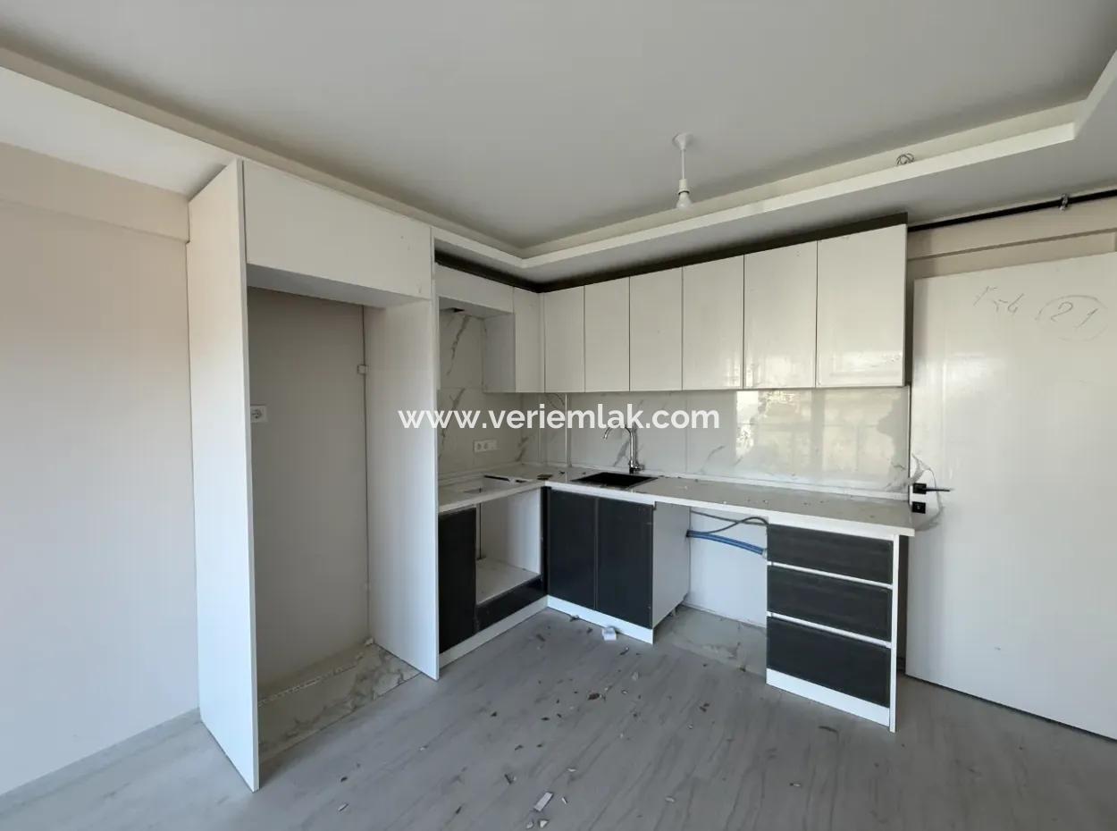 2 1 Flat For Sale In Seferihisar Camikebir – İzmir Street