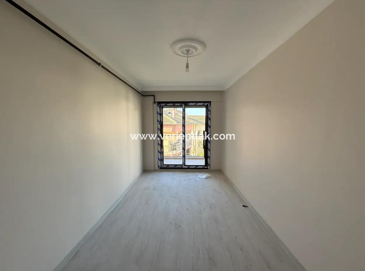 2 1 Flat For Sale In Seferihisar Camikebir – İzmir Street