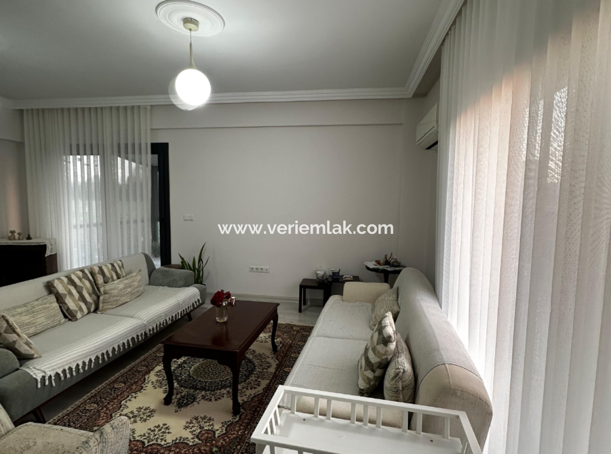Detached House For Sale In A 2200 M2 Tangerine Garden In Seferihisar Düzce Neighborhood