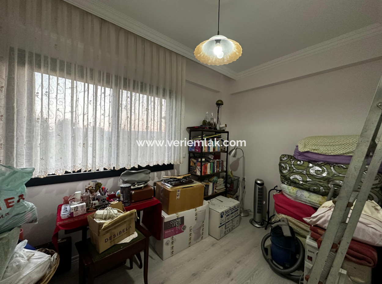 Detached House For Sale In A 2200 M2 Tangerine Garden In Seferihisar Düzce Neighborhood