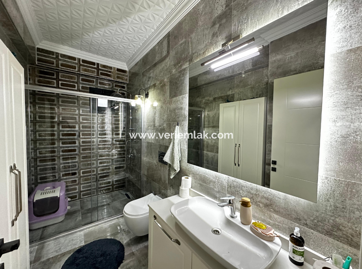 Detached House For Sale In A 2200 M2 Tangerine Garden In Seferihisar Düzce Neighborhood