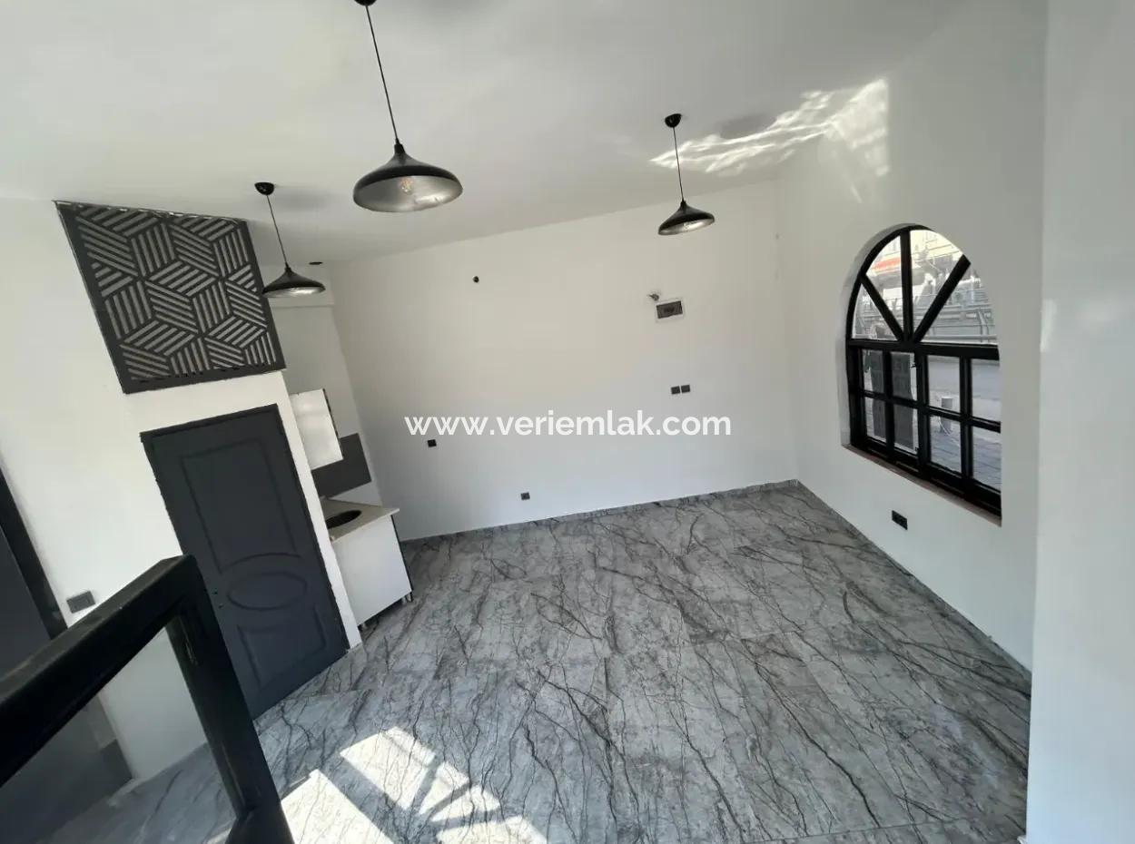 Corner Shop Near Gazi Hospital With 3 Facades, Free Of Charge