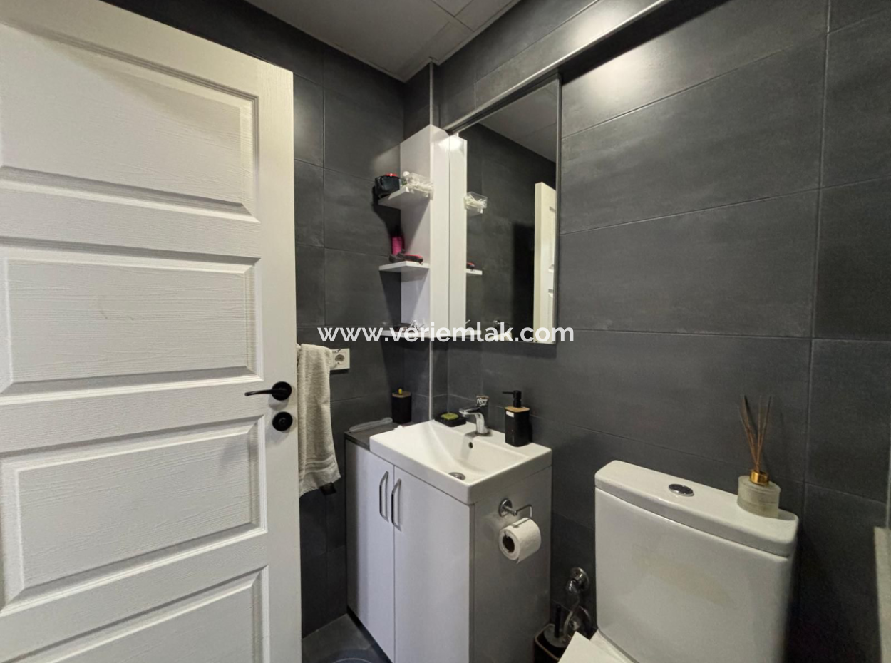 Alsancak Private Health Opposite 1 1 Furnished Flat For Sale Without Cost!