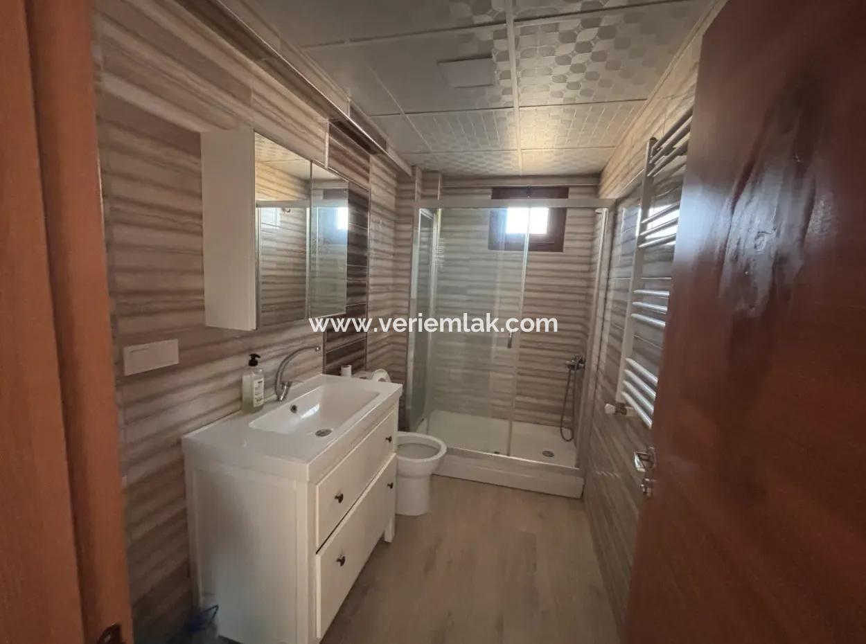 3 1 Spacious Flat In Seferihisar Camikebir