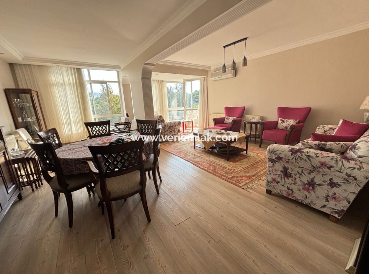 5Th Floor With Alsancak Fair Front 4 1 Furnished Flat For Rent With Natural Gas!