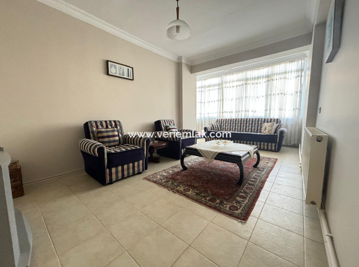 5Th Floor With Alsancak Fair Front 4 1 Furnished Flat For Rent With Natural Gas!