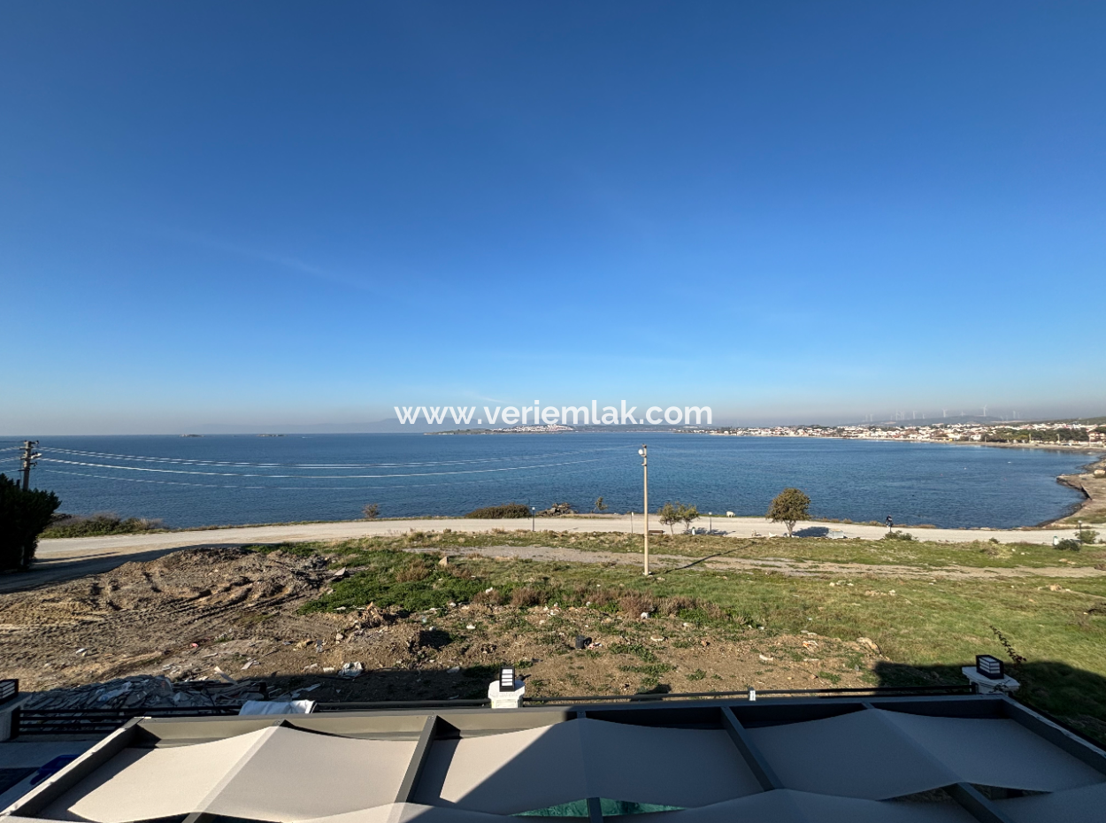 Lebiderya Detached Villa For Sale In Seferihisar Akarca