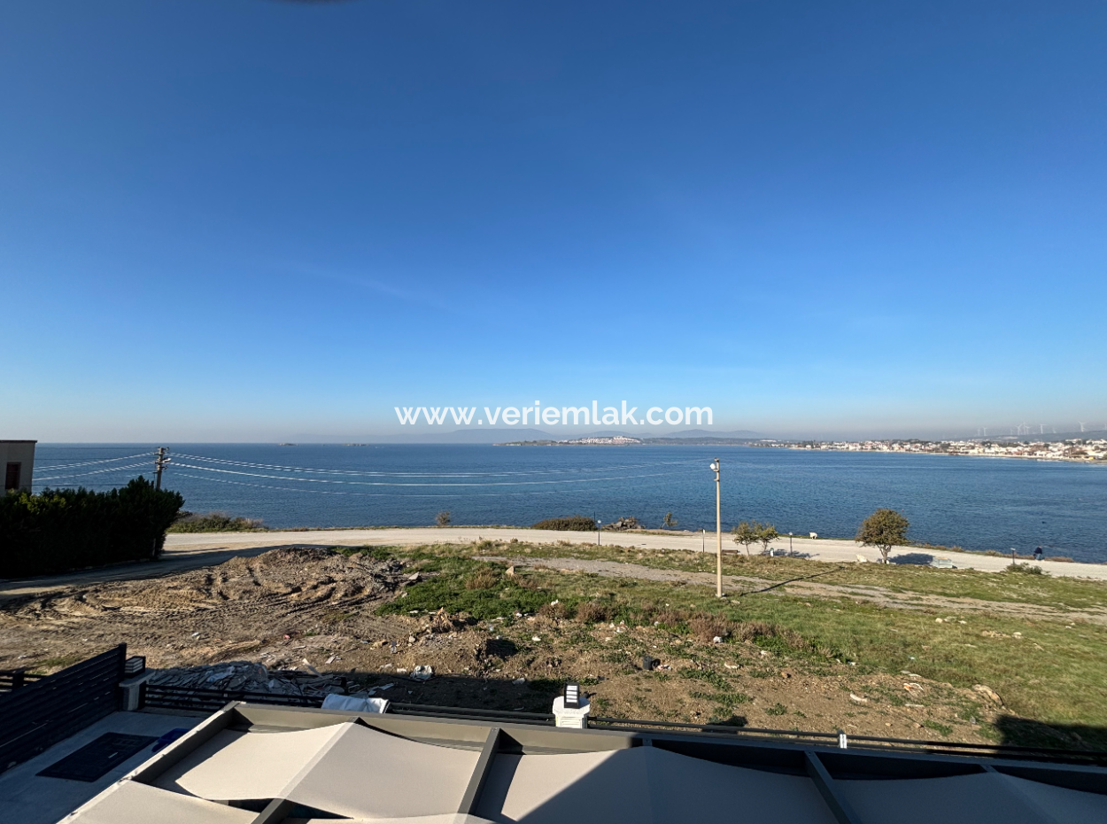 Lebiderya Detached Villa For Sale In Seferihisar Akarca