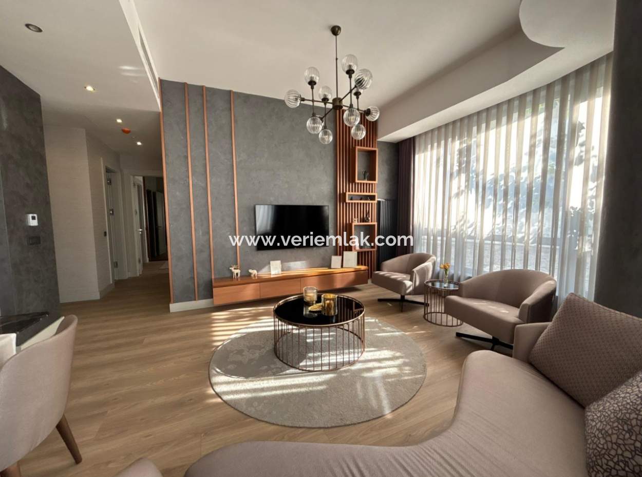 Alsancak Evora Project 2 1 15Th Floor Sea View Flat For Rent!