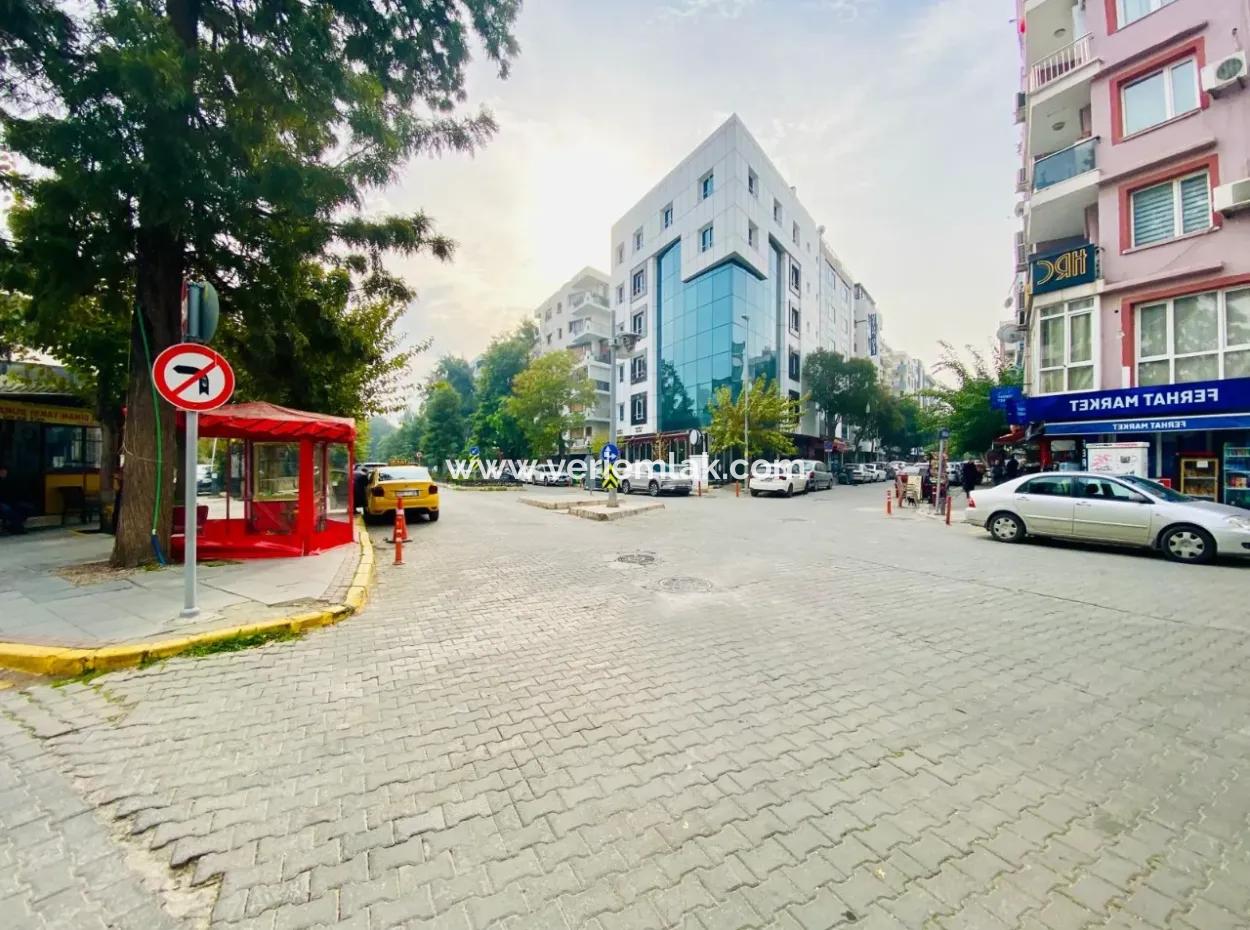 Stylish 2 1 Apartment For Rent In A Central Location With Garden And Indoor Parking In Alsancak