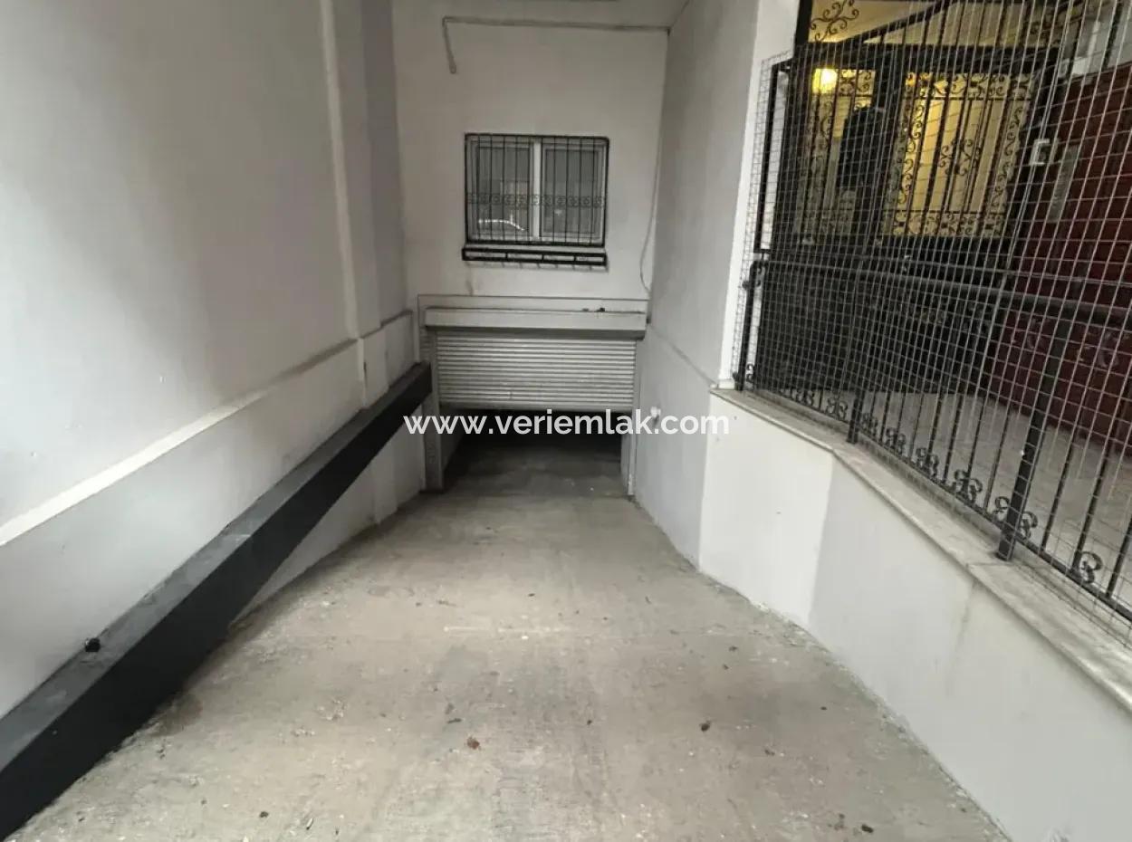 Stylish 2 1 Apartment For Rent In A Central Location With Garden And Indoor Parking In Alsancak