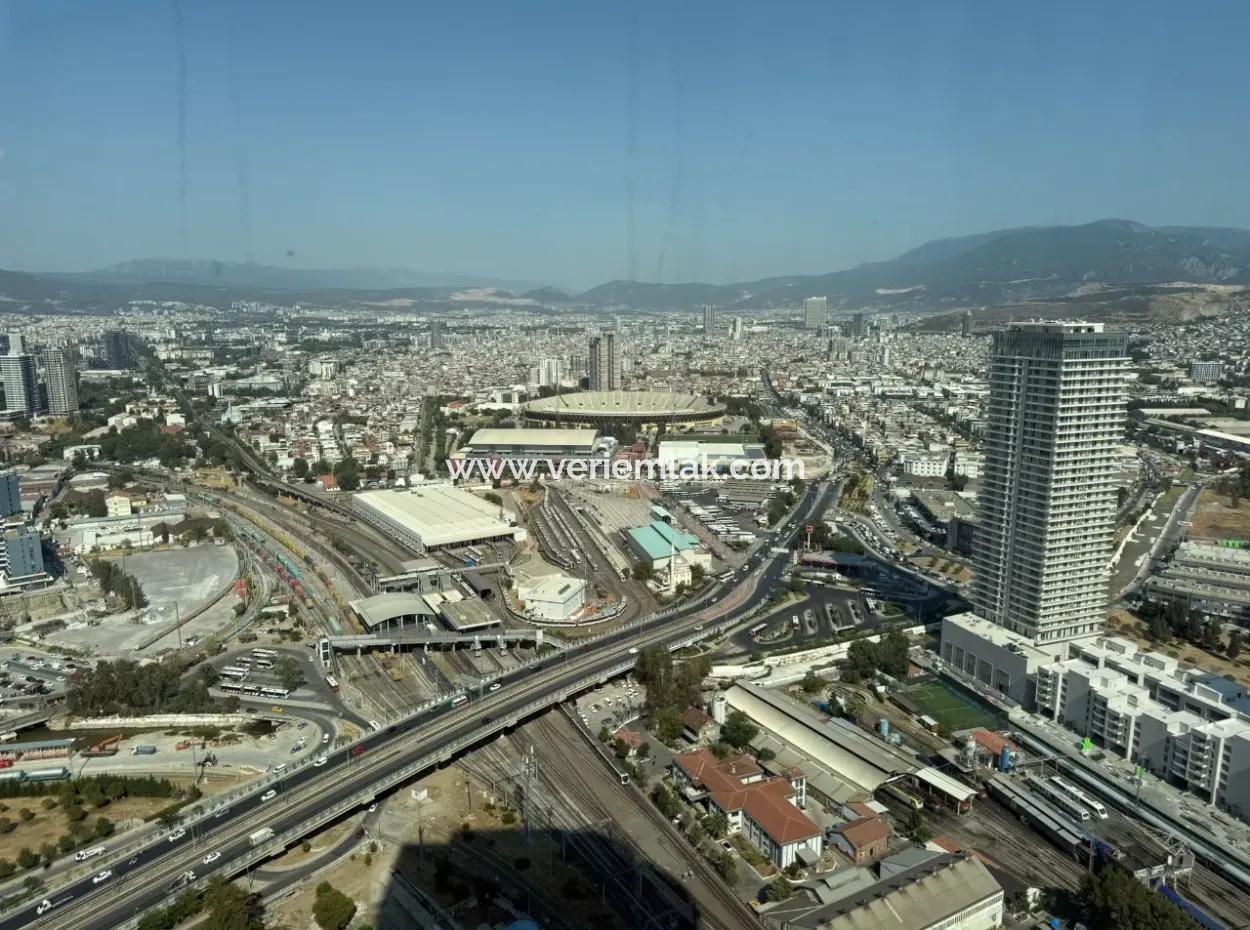 3 1 Flat For Rent With Panoramic View On The 38Th Floor Of Mymahall Bomonti