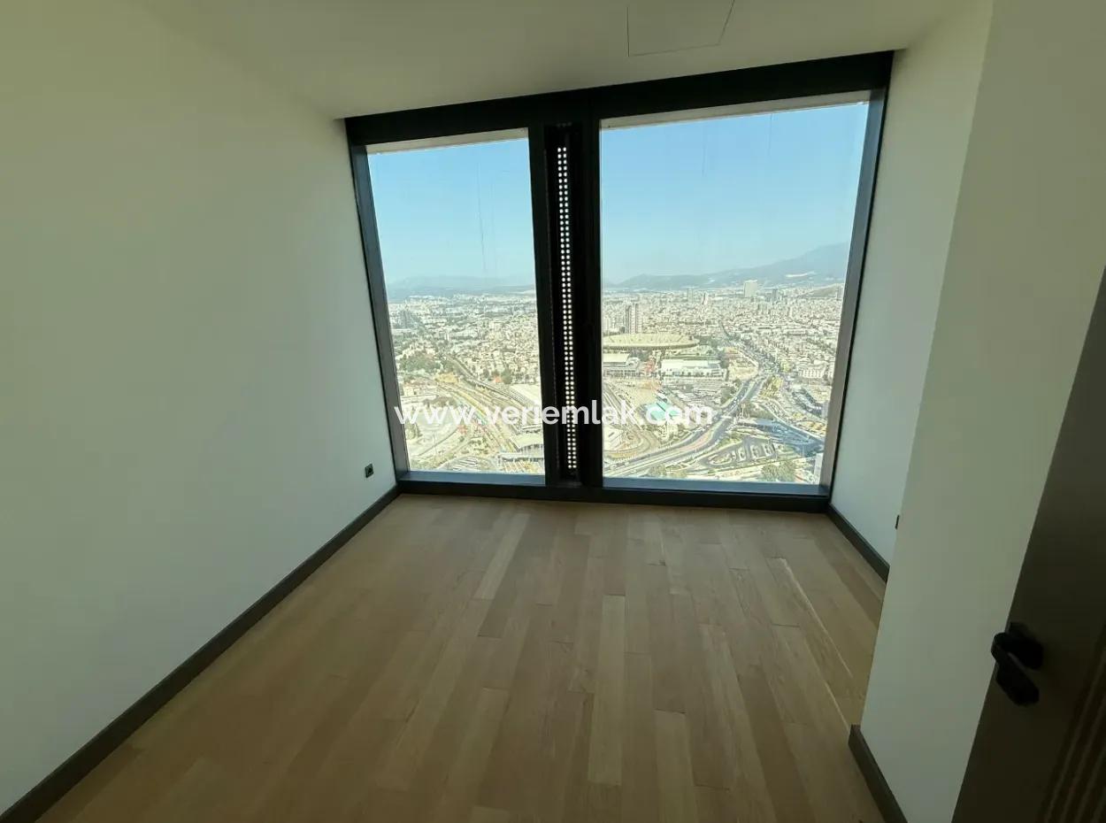 3 1 Flat For Rent With Panoramic View On The 38Th Floor Of Mymahall Bomonti