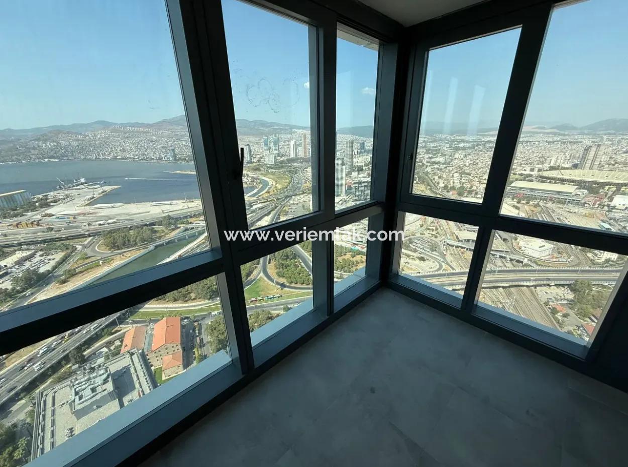 3 1 Flat For Rent With Panoramic View On The 38Th Floor Of Mymahall Bomonti