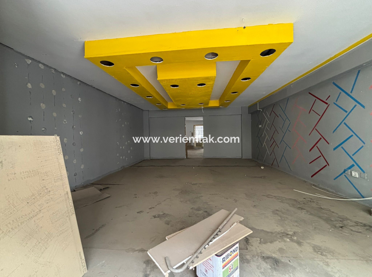 3Rd Floor Empty 140M2 Workplace / Office For Sale With Elevator In Konak Basmane!