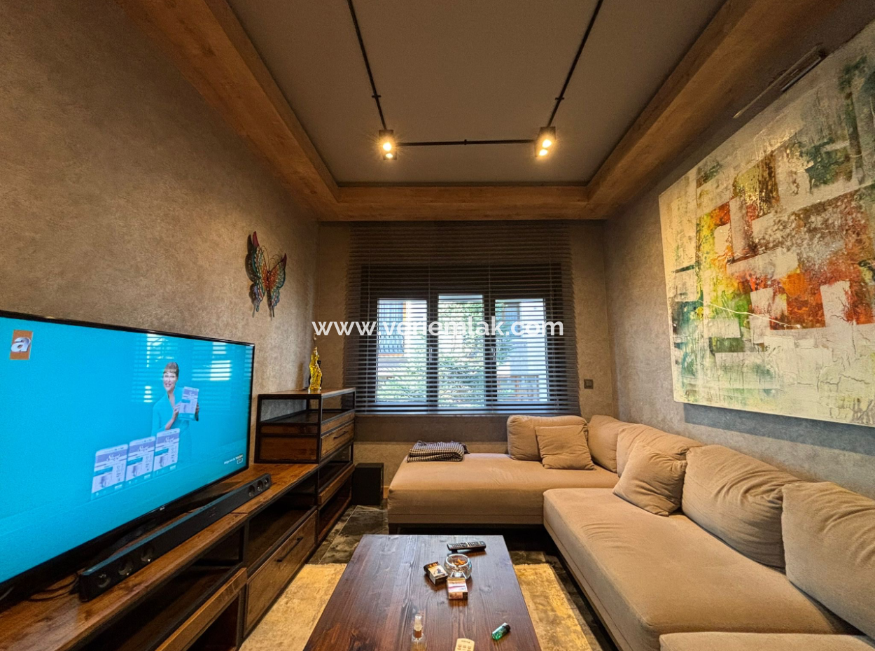 Luxury 2 1 Furnished Flat For Sale Near Alsancak Talatpaşa Boulevard!