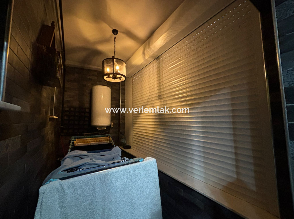 Luxury 2 1 Furnished Flat For Sale Near Alsancak Talatpaşa Boulevard!