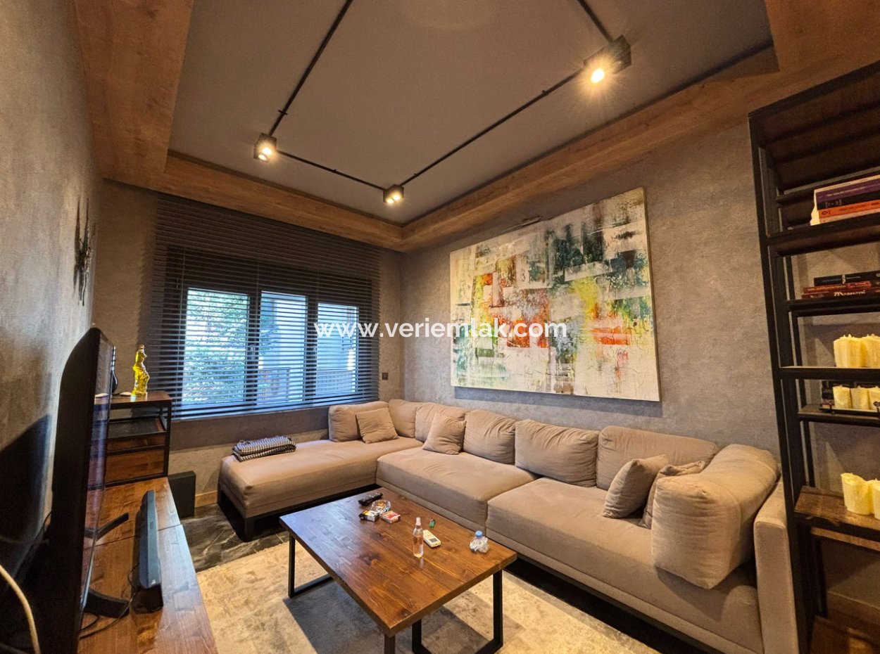 Luxury 2 1 Furnished Flat For Sale Near Alsancak Talatpaşa Boulevard!
