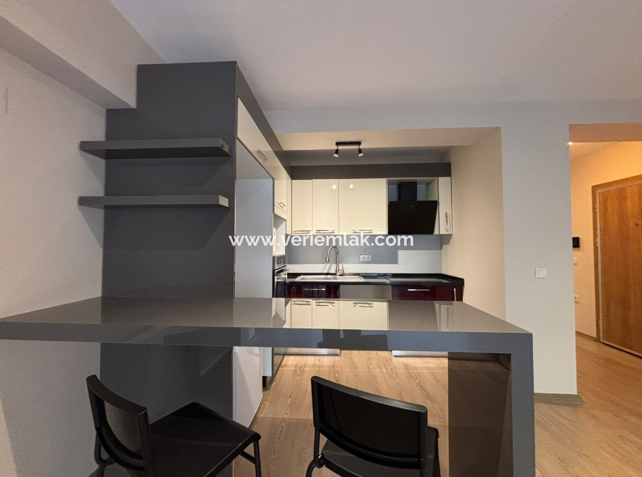 1 1 Flat For Rent Near Dünya Eye Hospital In Alsancak New Building!