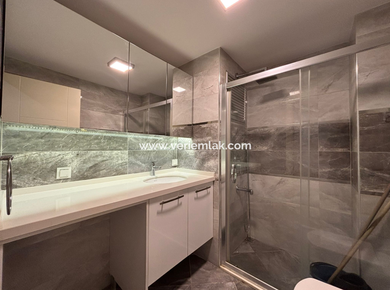 1 1 Flat For Rent Near Dünya Eye Hospital In Alsancak New Building!