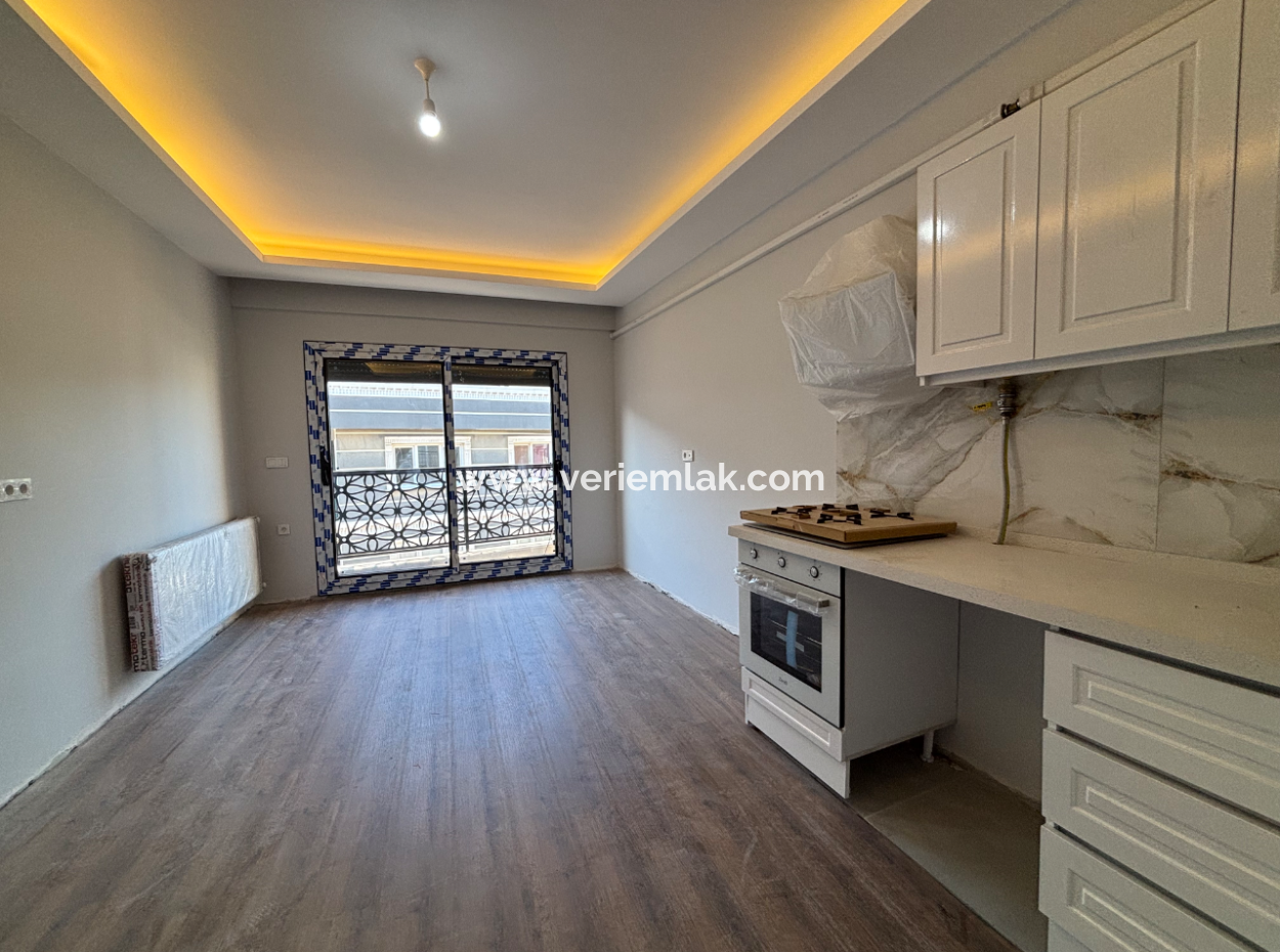 2 Room 1 Living Room Flat For Sale With Wide Façade In Seferihisar Turabiye