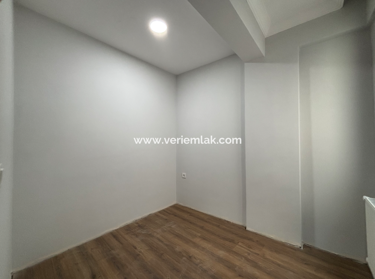 2 Room 1 Living Room Flat For Sale With Wide Façade In Seferihisar Turabiye
