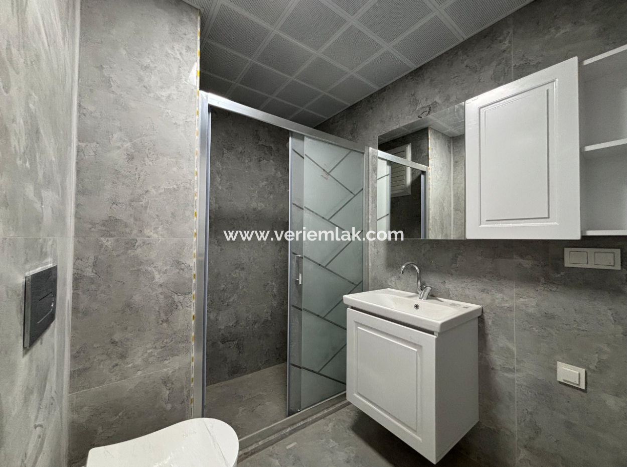 2 Room 1 Living Room Flat For Sale With Wide Façade In Seferihisar Turabiye