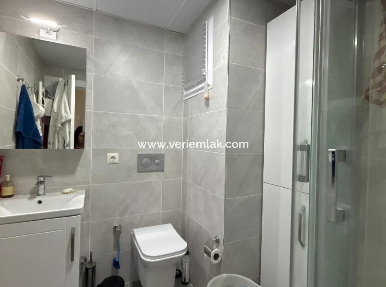 Spacious 3 1 Flat With Corner Location In Seferihisar Çolakibrahimbey