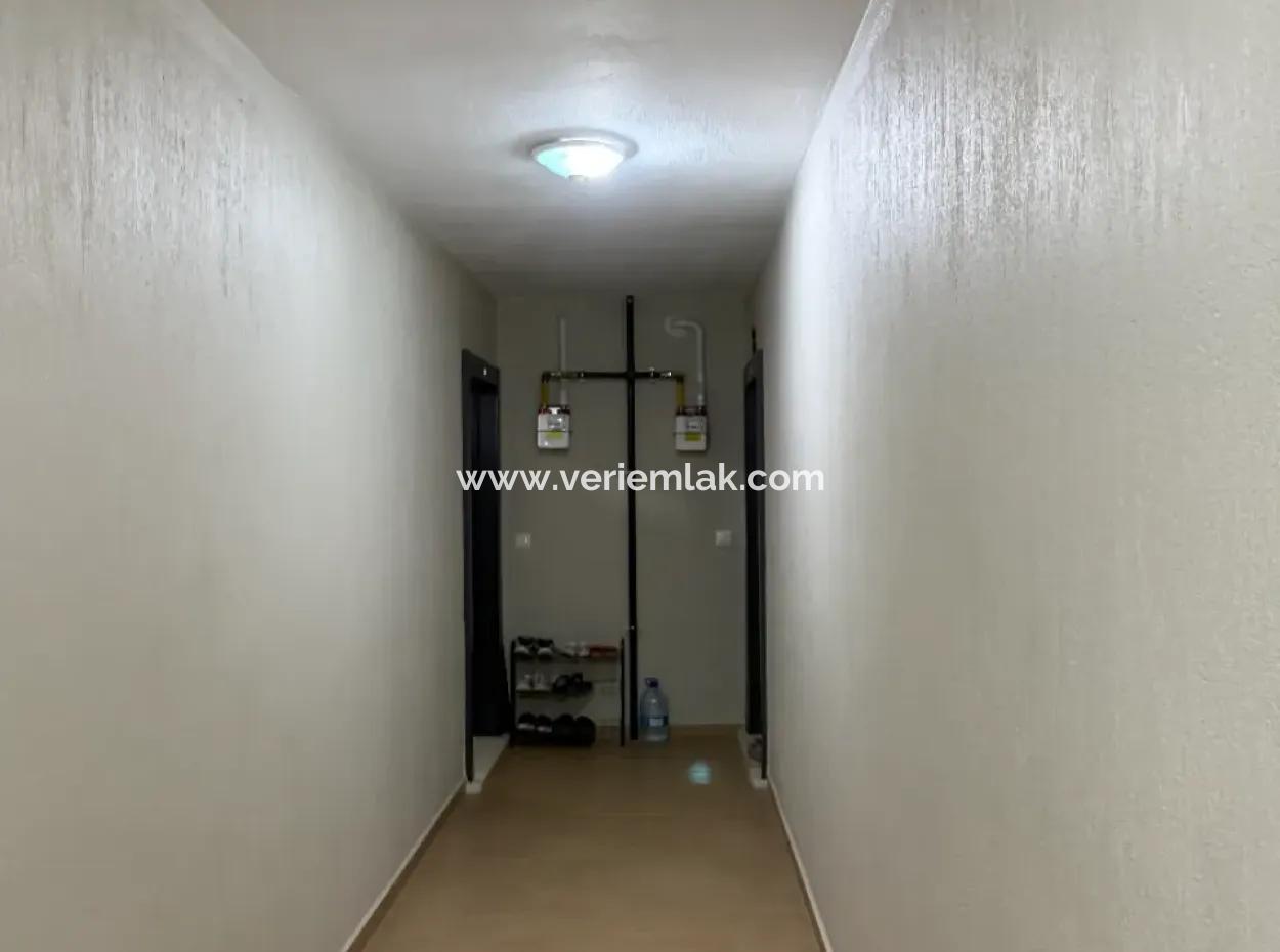 Spacious 3 1 Flat With Corner Location In Seferihisar Çolakibrahimbey