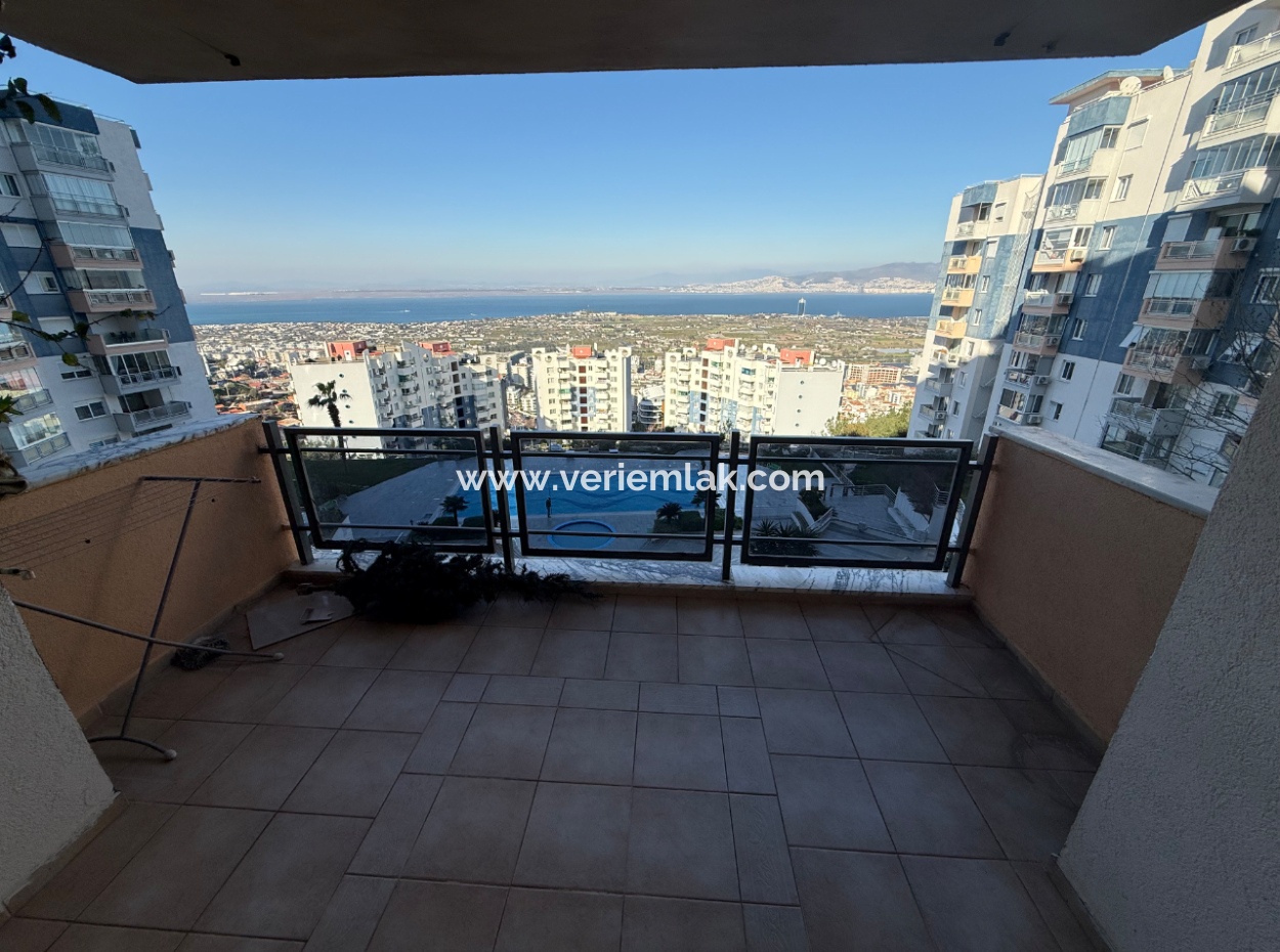 Sea View In A Site With A Pool Near Kaya Thermal In Narlidere