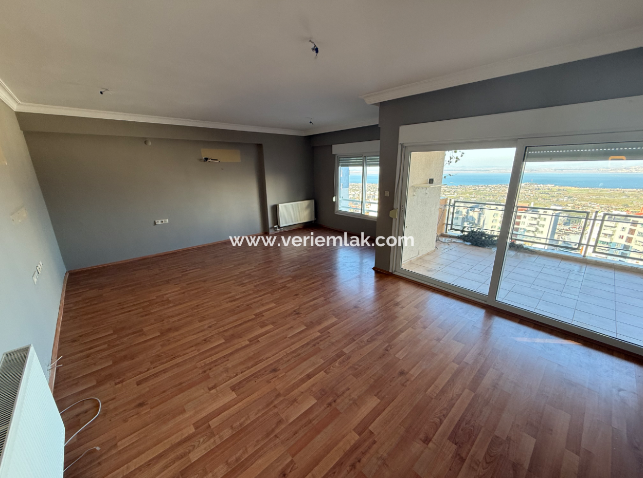 Sea View In A Site With A Pool Near Kaya Thermal In Narlidere