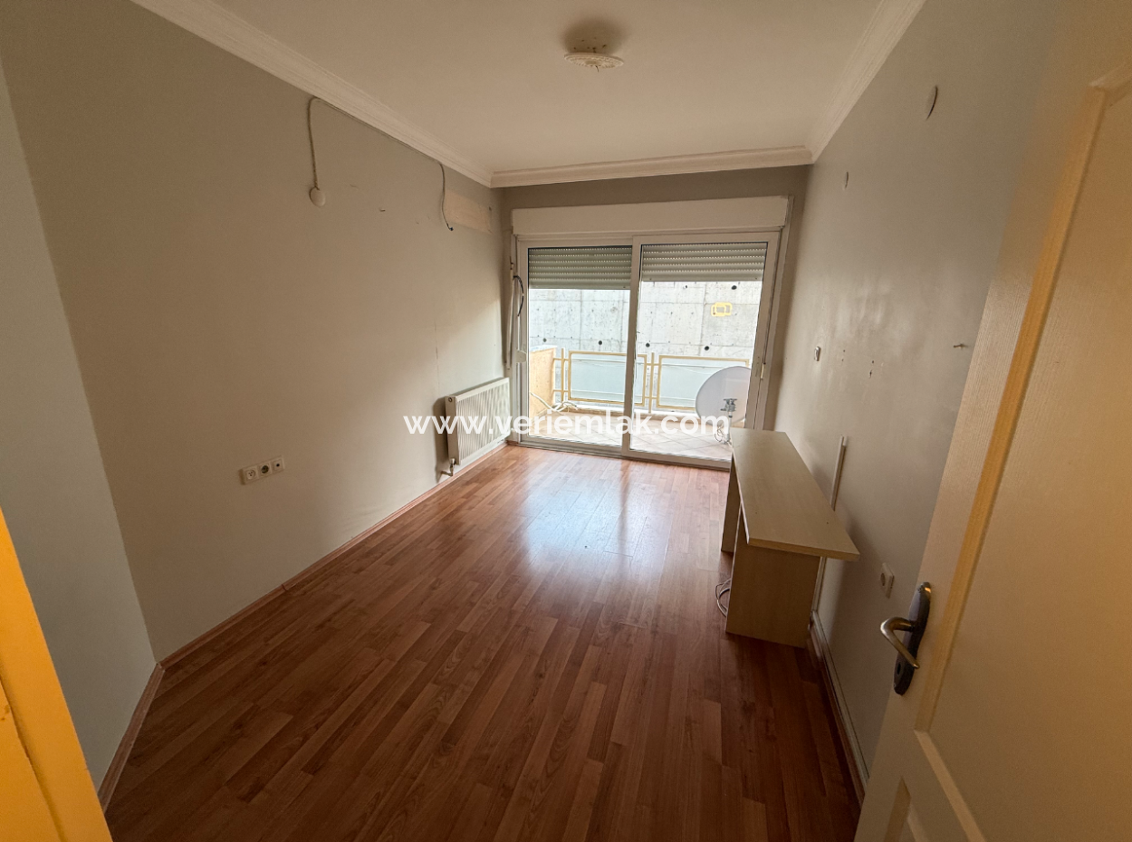 Sea View In A Site With A Pool Near Kaya Thermal In Narlidere