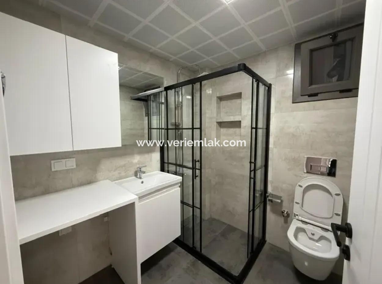 Modern And Spacious 2 1 Flats In Central Location