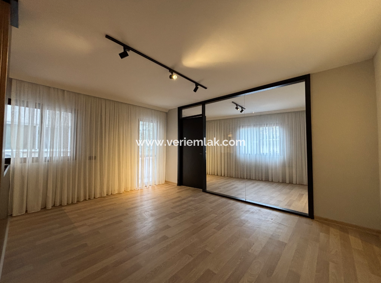 1 1 Free Flat For Sale With Parking Lot In Alsancak Kültür Park Neighborhood!