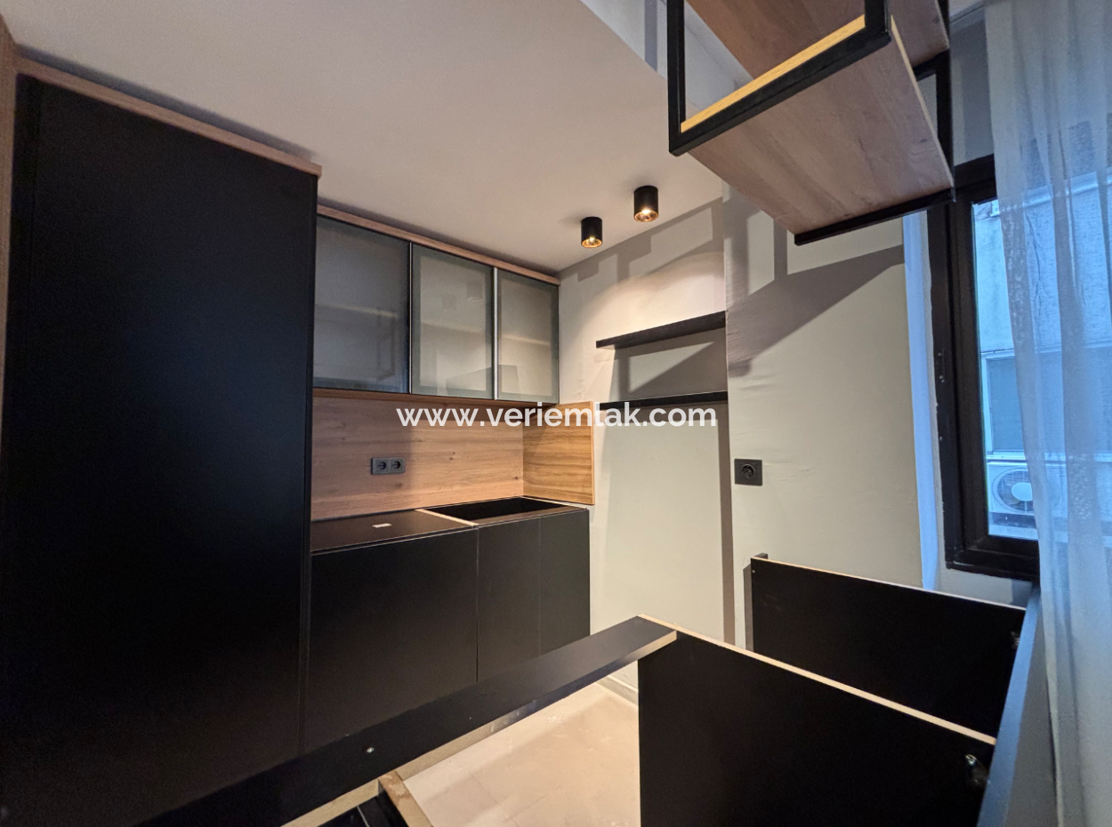 1 1 Free Flat For Sale With Parking Lot In Alsancak Kültür Park Neighborhood!