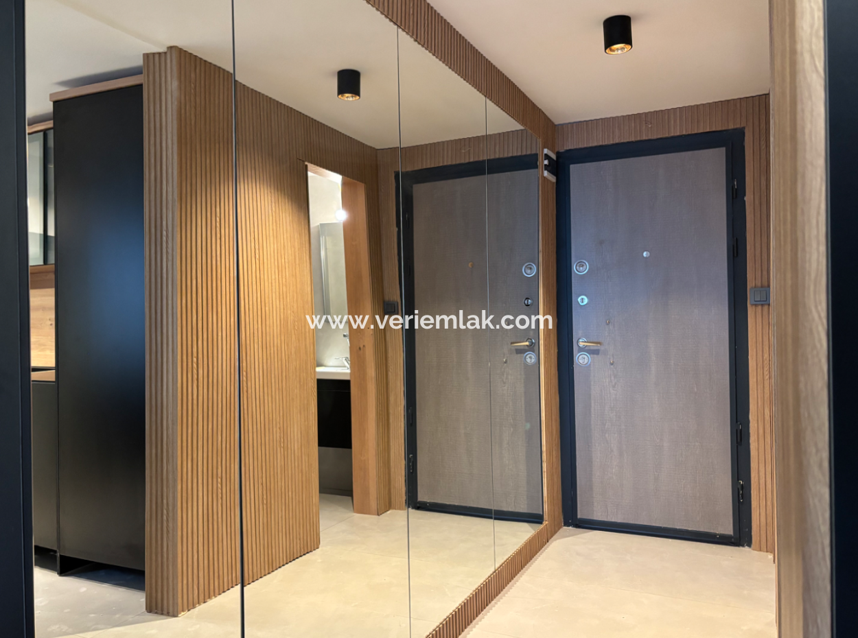 1 1 Free Flat For Sale With Parking Lot In Alsancak Kültür Park Neighborhood!