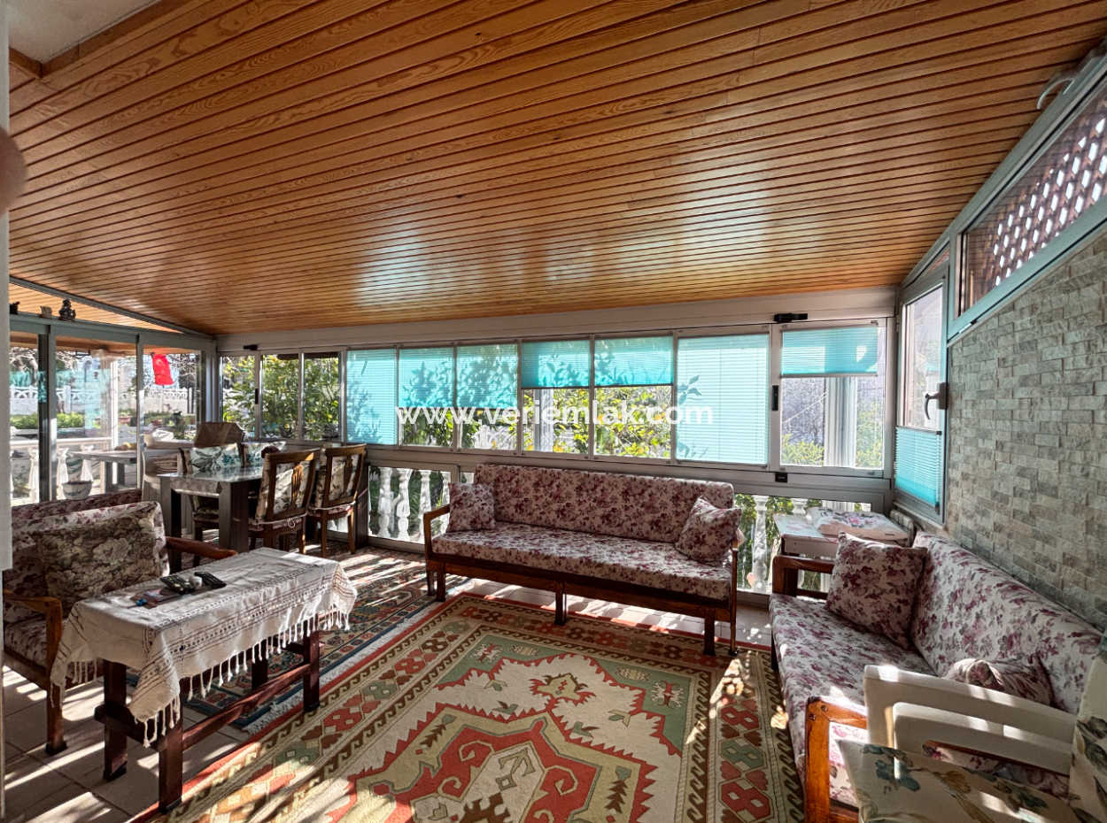 3 1 Villas For Sale In A Site In Seferihisar Akarca