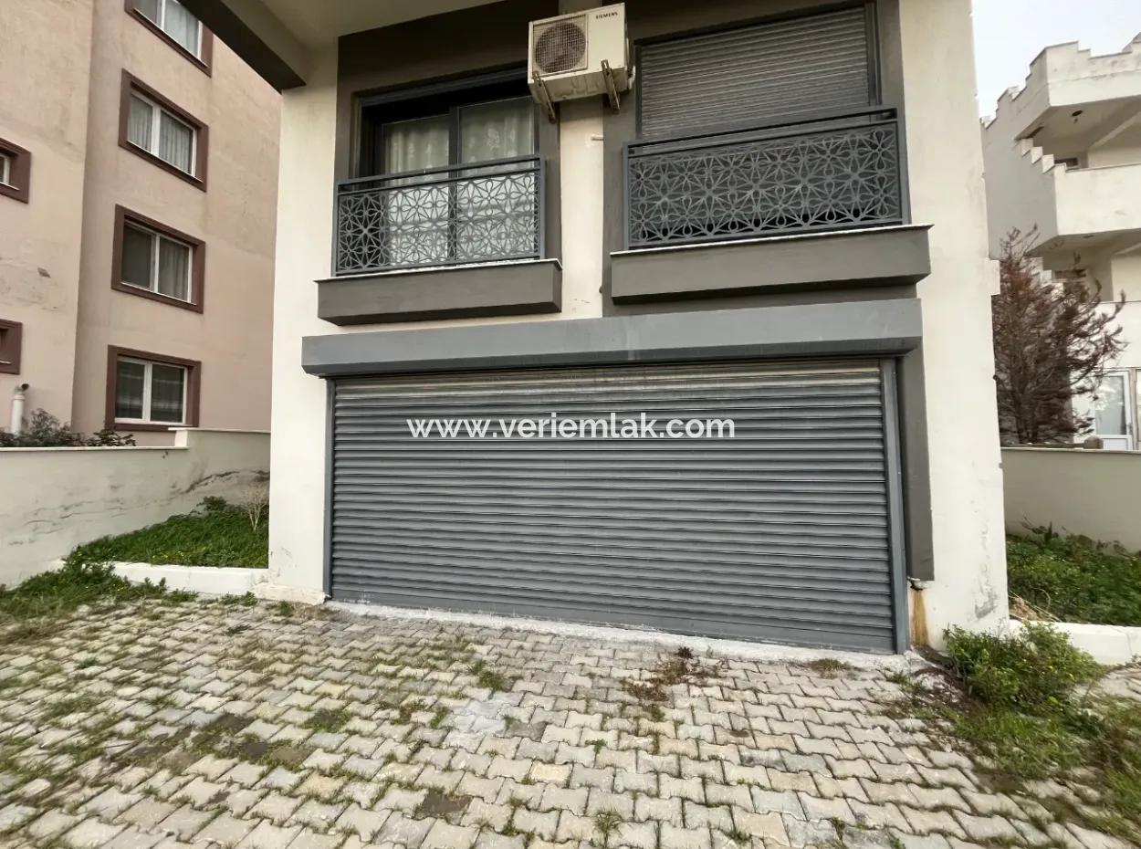 Spacious 1 1 Apartment In Seferihisar Camikebir District, Close To İzmir Street