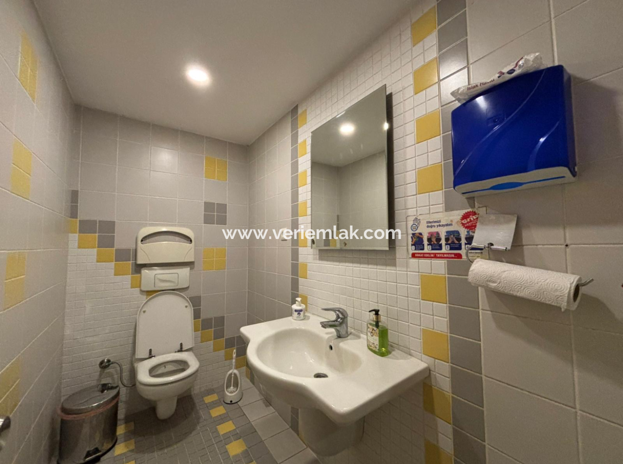 Alsancak Cyprus Martyrs Full Floor 225M2 4Th Floor Workplace For Rent