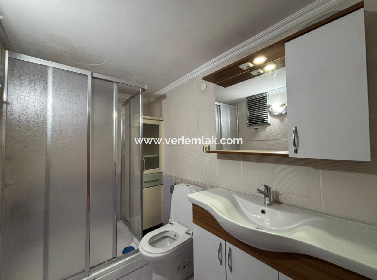 Alsancak Fair View Corner 3 1 1St Floor Well-Maintained Apartment For Rent!