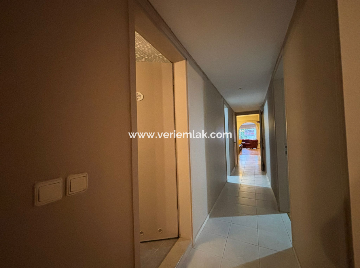 Centrally Located, Spacious And Useful 4 1 Apartment For Rent On Mustafa Enver Bey Street In Alsancak.