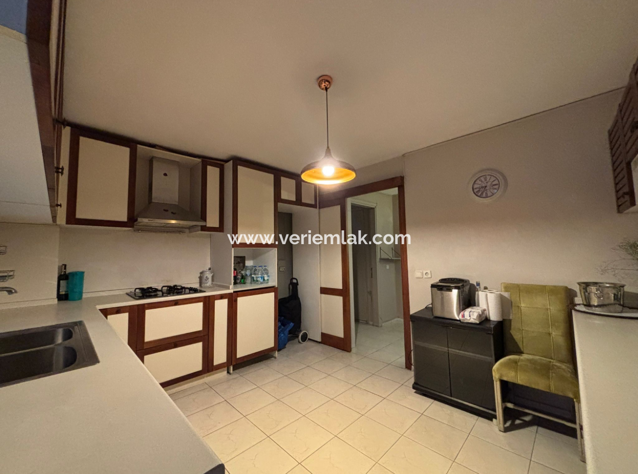 Centrally Located, Spacious And Useful 4 1 Apartment For Rent On Mustafa Enver Bey Street In Alsancak.
