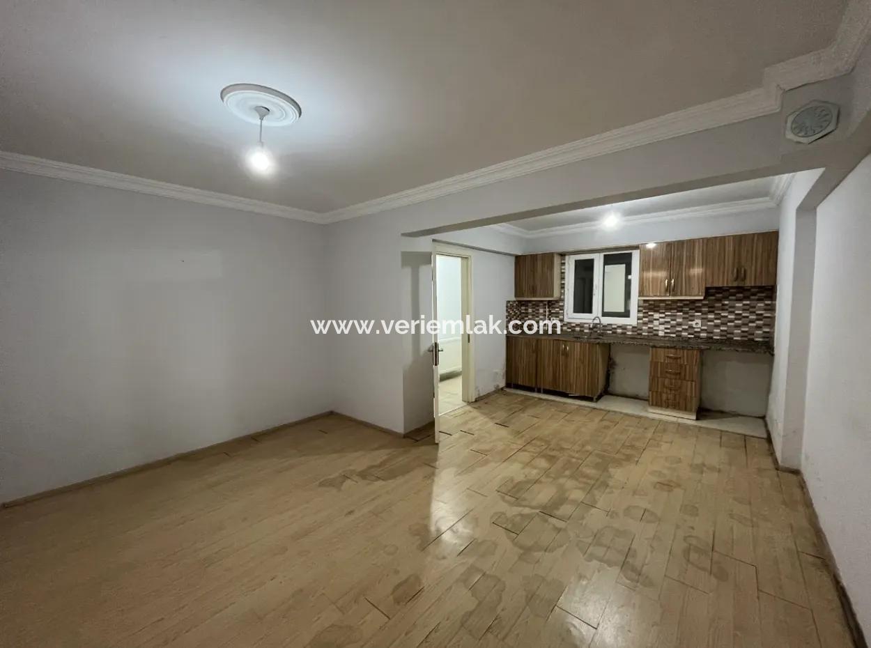 3 1 Flat For Sale In Seferihisar Market Place With Terrace And Balcony