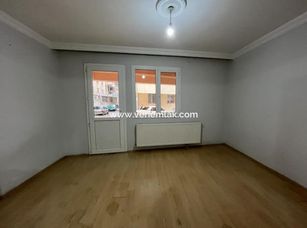 3 1 Flat For Sale In Seferihisar Market Place With Terrace And Balcony