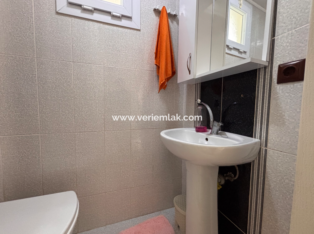 Furnished Villa For Annual Rent With Large Garden In Çeşme Alaçati