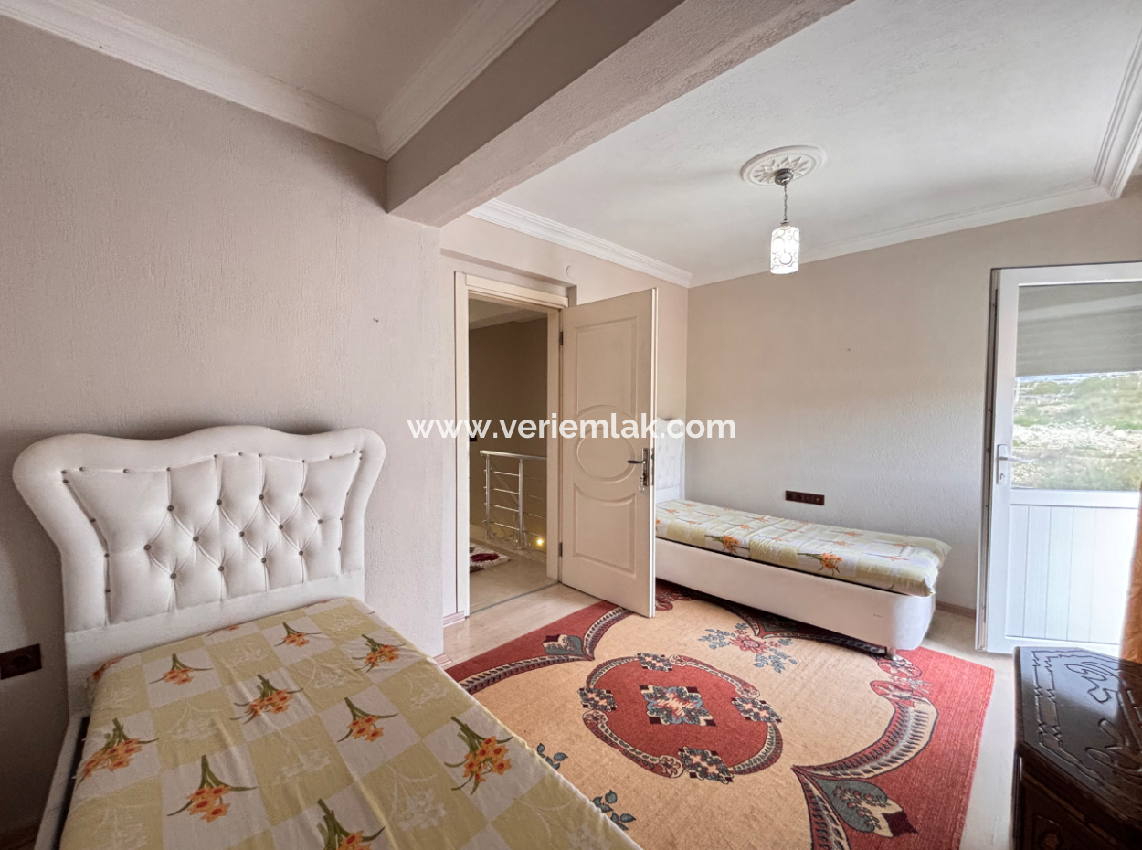 Furnished Villa For Annual Rent With Large Garden In Çeşme Alaçati